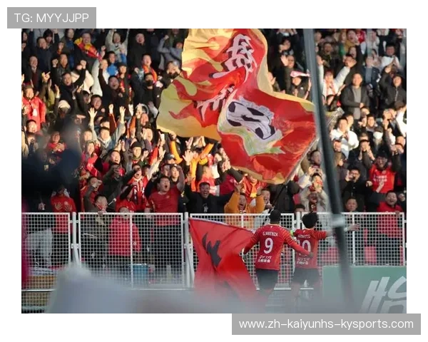 足球比赛中的长传与空中对抗技巧